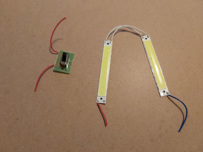 LED lamp showing removed switch and LEDs